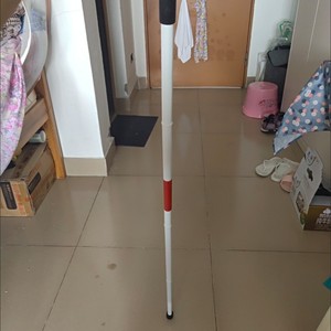 Bastón plegable de aleación de aluminio, bastón guía, bastón para ciegos de cuatro secciones, bastón de apoyo, esencial para que las personas ciegas viajen. - Product Image 2