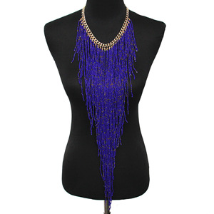 Collier unisexe tendance <span class=keywords><strong>2022</strong></span> multicolore avec longue chaîne à maillons et pampilles en perles de rocaille, idéal pour les soirées et événements. - Product Image 3