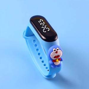 <span class=keywords><strong>Fresa</strong></span> Animal dibujos animados táctil Led relojes digitales reloj deportivo plástico barato encantador China niños reloj - Product Image 3