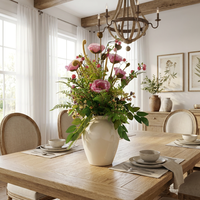 Bouquet artificiel de coquelicots rose poudré, ensemble floral artificiel de fougères et baies mélangées avec vase en céramique crème brillant pour décoration de table rustique