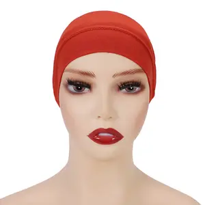 2023 गर्म बेच मुस्लिम महिलाओं अरब दुपट्टा beanie multifunctional सादे रंग भीतरी हिजाब टोपी