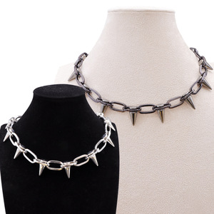 Collar de Cadena con Púas de Aleación de Zinc, Color Blanco K Gun Black, Estilo Punk Hip Hop, Diseño Geométrico, Joyería para Mujer - Product Image 1