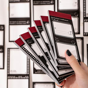 50 शीट/पैक ब्लैक व्हाइट मेमो पैड श्रृंखला रेट्रो-शैली के पैडड चिपचिपा नोट यूरोपीय विंटेज सजावटी लेटेड कोलाज - Product Image 1