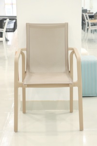 <span class=keywords><strong>Table</strong></span> <span class=keywords><strong>et</strong></span> chaises en PP résistantes aux intempéries <span class=keywords><strong>et</strong></span> bon marché, ensembles de tables en plastique durables pour restaurants, mariages, cafés, banquets <span class=keywords><strong>et</strong></span> plages - Product Image 6