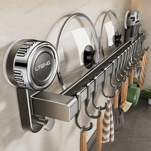 Estante de pared con ventosas y ganchos para almacenamiento de utensilios de cocina, sin perforaciones, acabado pulido. - Product Image 4