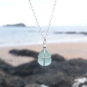 Été plage peignage vie voyage forme organique larme mer océan verre verre verre pierres pendentif bracelet boucles d'oreilles ensemble - Product Image 1