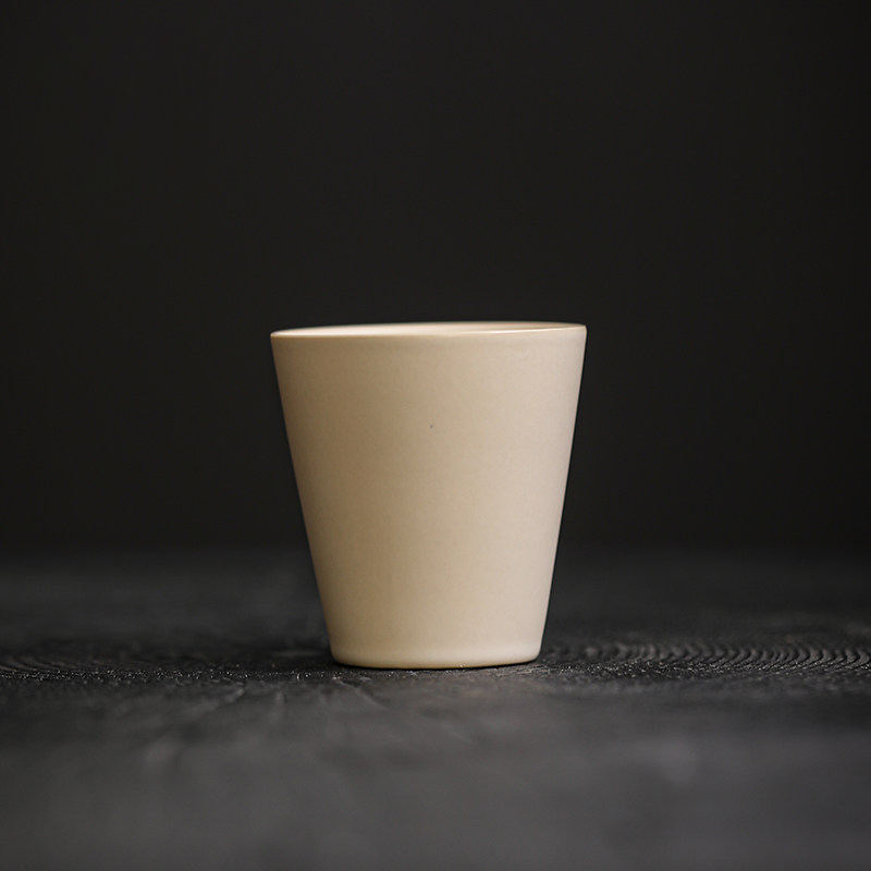 Triangle Cup - Quirky Ash