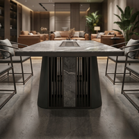 Table à thé moderne en marbre gris avec base à lattes foncées pour bureau de luxe minimaliste et salon d'affaires