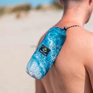 Toalla de playa de microfibra cuadrada personalizada de secado rápido sin arena impresa personalizada de 80*160cm