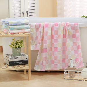 Serviette de bain en gaze à carreaux Carlota 70x140cm en pur coton double couche pour enfants - Product Image 2