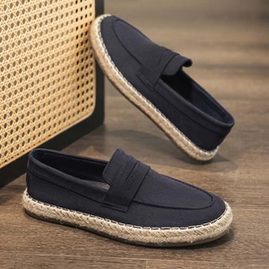 Mocassins en daim pour hommes de haute qualité en gros, chaussures décontractées personnalisables avec LOGO, chaussures plates de luxe élégantes pour hommes - Product Image 3