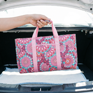 Juego de Póker Texas de Lujo Rosa con Bolsa - Kit para Principiantes con Soporte Plegable, Dados y Guía para Viajes, Fiestas, Diversión Familiar, Regalo - Product Image 3