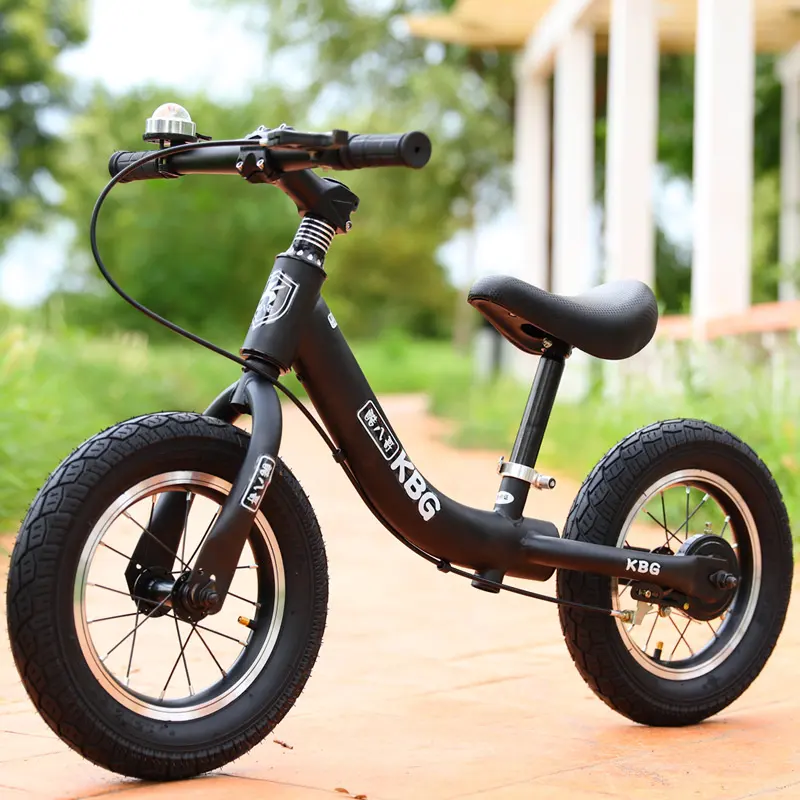 Equilíbrio para crianças, bicicleta para caminhada, brinquedos com duas rodas, presente para crianças de 2-6 anos, aprendendo a andar de bicicleta deslizante