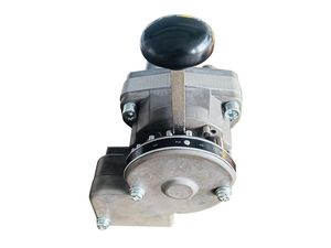 BSCAT R431006581 P-065235-00001 P Rotair Manija de Control Direccional P65235 Neumática con 1 Año de Garantía - Product Image 1