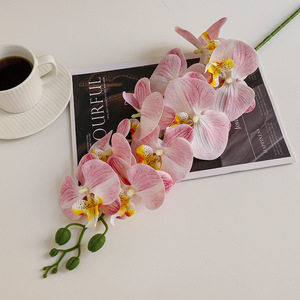 9 <span class=keywords><strong>Fiori</strong></span> Artificiali di Orchidea <span class=keywords><strong>Viola</strong></span> <span class=keywords><strong>Lilla</strong></span>, Phalaenopsis Real Touch per Decorazioni Matrimoniali <span class=keywords><strong>e</strong></span> Domestiche - Product Image 1