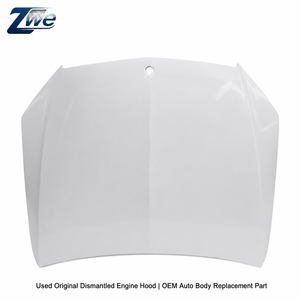 Capó de Motor Original Desmontado para <span class=keywords><strong>Mercedes</strong></span> Benz <span class=keywords><strong>Clase</strong></span> <span class=keywords><strong>C</strong></span> W205 2015-2018 OE 2058800357 C63 Calidad Aprobada 100% Probado - Product Image 1