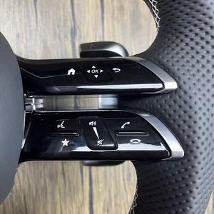 พวงมาลัยคาร์บอนไฟเบอร์สำหรับรถ AMG รุ่น W205 W206 W213 W214 W118 C257 W222 W223 W167 C-Class E-Class S-Class GLE - Product Image 3