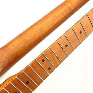Mástil de Guitarra de Arce Tostado de 22 Trastes con Acabado Nitro Personalizado para Reemplazo de Guitarra ST, Gran Venta - Product Image 3