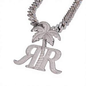 Pendentif Logo Médaille en Argent Sterling S925 Plaqué Or 14K avec Moissanite Sertie Griffe, Lettre Palm Tree Personnalisée, Bijou Hip Hop pour Rappeur - Product Image 3