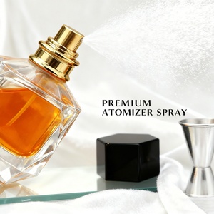 ขวดน้ำหอมแก้วใสหรูหรา ขนาด 30 มล. 50 มล. 100 มล. พร้อมฝาฉีดสีทอง/สีเงิน - Product Image 4