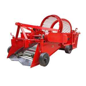 <span class=keywords><strong>Rouleau</strong></span> de <span class=keywords><strong>nettoyage</strong></span> de pierre résiduelle de terres agricoles cueillette de racines de ferme terre d'ail d'arachide terre agricole paille d'herbe Film plastique Machine de recyclage - Product Image 2