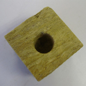 Cubes <span class=keywords><strong>de</strong></span> <span class=keywords><strong>laine</strong></span> <span class=keywords><strong>de</strong></span> <span class=keywords><strong>roche</strong></span> hydroponique agricole moderne 50mm 100mm <span class=keywords><strong>30mm</strong></span> <span class=keywords><strong>laine</strong></span> minérale <span class=keywords><strong>de</strong></span> basalte pour l'isolation thermique moyenne <span class=keywords><strong>de</strong></span> croissance - Product Image 5