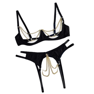 Lencería Sexy y Reveladora para Mujeres Maduras, Ropa de Dormir, Lencería Sexy y Bralette Negro Erótico con Cadena y Tanga - Product Image 3
