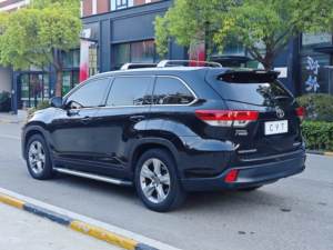 YT Auto 2024 <span class=keywords><strong>Toyota</strong></span> <span class=keywords><strong>Highlander</strong></span> <span class=keywords><strong>Precio</strong></span> de Fábrica en China Vehículos Nuevos/Usados Automáticos Autos Usados <span class=keywords><strong>Toyota</strong></span> <span class=keywords><strong>Highlander</strong></span> en Venta - Product Image 6
