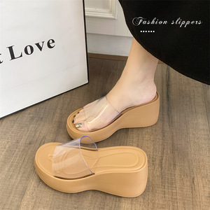 Nouvelles Sandales <span class=keywords><strong>Compensées</strong></span> YuTuo F062 pour Femmes, Modèle 2026, Personnalisables en Usine, avec Bride Transparente en PVC, Vente en Gros, Idéales pour l'Été et l'Extérieur - Product Image 2