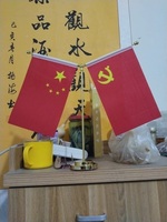 Drapeau de bureau personnalisé avec impression de logo, drapeau de table en polyester imprimé, mini drapeau de bureau avec support et mât