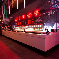 Comptoir de bar en forme de L simple blanc pur personnalisé Comptoir de réception de cinéma Comptoir de boissons Comptoir de billetterie