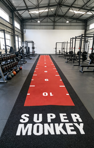 Tapis de <span class=keywords><strong>gazon</strong></span> artificiel antidérapant en <span class=keywords><strong>synthétique</strong></span> à motif personnalisé pour l'entraînement de force en salle avec traîneau et les sols des lieux de fitness - Product Image 4