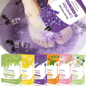 Kit Pedicure Spa 4 in 1 Deluxe per <span class=keywords><strong>Cura</strong></span> Professionale dei Piedi a Casa con Maschera Esfoliante e Pediluvio alle Erbe - Product Image 1