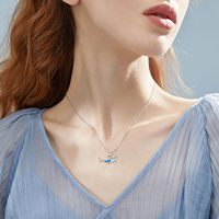 925 Sterling Silver Ocean Shark Pendentif avec Opale Bleue Bijoux pour Femmes Mignon Animal Requin Chaîne Requin Semaine Cadeaux