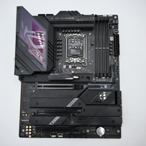 เมนบอร์ด ROG Strix Z790-E Gaming WiFi D5 LGA1700 (รองรับ Intel รุ่นที่ 14/13/12) ATX (รองรับ DDR5, PCIe 5.0, LAN 2.5Gb, ช่องเสียบ M.2 5 ช่อง) - Product Image 1