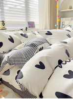 Parure de lit quatre pièces épaissie en cachemire végétal, motif floral minimaliste style Instagram, personnalisable quatre saisons pour étudiant