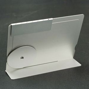 ปฏิทินตั้งโต๊ะโลหะ IStapromo สำหรับของใช้ในบ้าน - Product Image 3