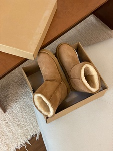 Botas de Nieve 2026, Nuevas, Más Vendidas, Personalizadas, de Moda, de Cuero, Clásicas, Casuales, para Hombre y Mujer, Cálidas, Antideslizantes - Product Image 3