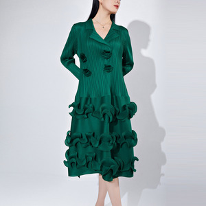 Vestido elegante de mujer con pliegues Miyake Vestido de pastel con dobladillo plisado de manga larga Vestido de moda de diseño elástico de alta calidad - Product Image 3