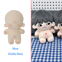 Poupées en peluche personnalisées OEM ODM, jouets en peluche personnalisés avec accessoires vestimentaires, rembourrage en coton PP, tailles personnalisées, vente en gros