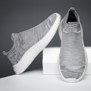 Vente en gros de chaussures de course <span class=keywords><strong>TN</strong></span> pour hommes baskets de sport décontractées avec chaussettes tissées à haute élasticité grande taille Collection d'été - Product Image 1