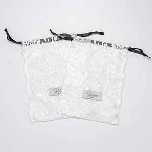 <span class=keywords><strong>Sac</strong></span> <span class=keywords><strong>en</strong></span> <span class=keywords><strong>tissu</strong></span> de dentelle de maille écologique <span class=keywords><strong>pour</strong></span> pochette d'emballage <span class=keywords><strong>cadeau</strong></span> Poussière de cordon <span class=keywords><strong>pour</strong></span> <span class=keywords><strong>sac</strong></span> cosmétique <span class=keywords><strong>pour</strong></span> produits de soins de la peau - Product Image 3