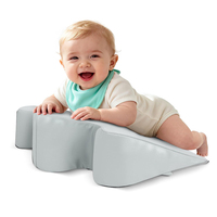Meubles de puériculture améliorés : Support de position ventrale en mousse à mémoire de forme avec housse en cuir pour soulager les coliques et les ronflements du bébé