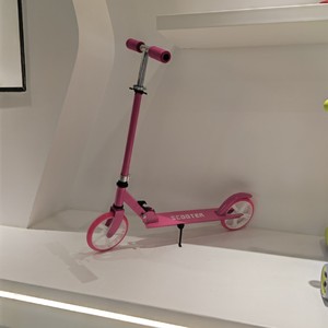 Trottinette à pédales pour enfants de 8 à 12 ans, rose, pliable, avec deux roues en PU, hauteur réglable, à pousser - Product Image 1