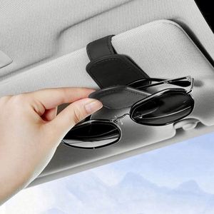 Clip de rangement multifonctionnel en cuir PU pour lunettes de soleil et cartes, pour pare-soleil de camping-car, pliable, à fixation magnétique stable et pratique - Product Image 3