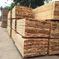 Usine de bois de cèdre en gros planche de bois massif naturel pour matériaux de construction et bois de sauna