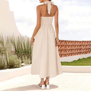 Robe longue plissée sans manches à col halter pour <span class=keywords><strong>femme</strong></span>, taille haute, épaules dénudées, fluide, pour soirée, plage ou invitée de <span class=keywords><strong>mariage</strong></span>, collection été 2026 - Product Image 3