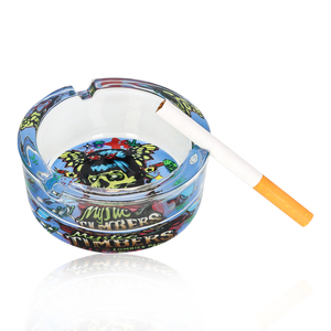 ยี่ห้อ 85 มม.แก้ว Ashtray 3d พิมพ์ที่กําหนดเองสยองขวัญโลโก้โรงแรมการ์ตูน Ashtray ราคาถูก - Product Image 3