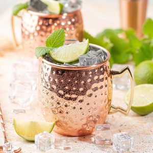 High Quality Eco-Friendly Food Grade Stainless Steel Vacuum Insulated Moscow Mule Mug Handle Boiling Water Safe for Party <b>Gift</b> - Product Image 2