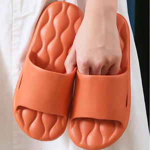 <span class=keywords><strong>2025</strong></span> Zapatillas de casa de Interior de goma EVA Rosa ligeras para mujer soporte súper suave con toboganes de suela antideslizante para el hogar de verano - Product Image 6